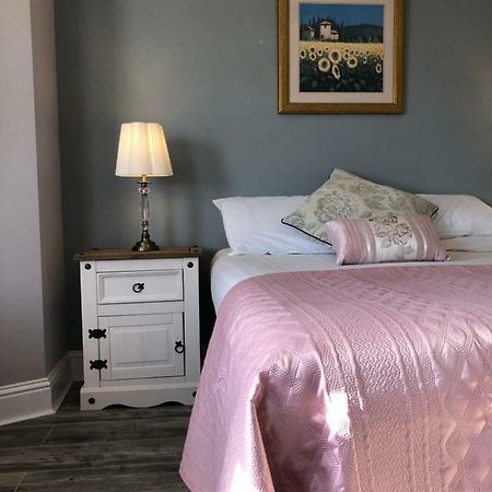 골웨이 Amber Hill B&B 외부 사진