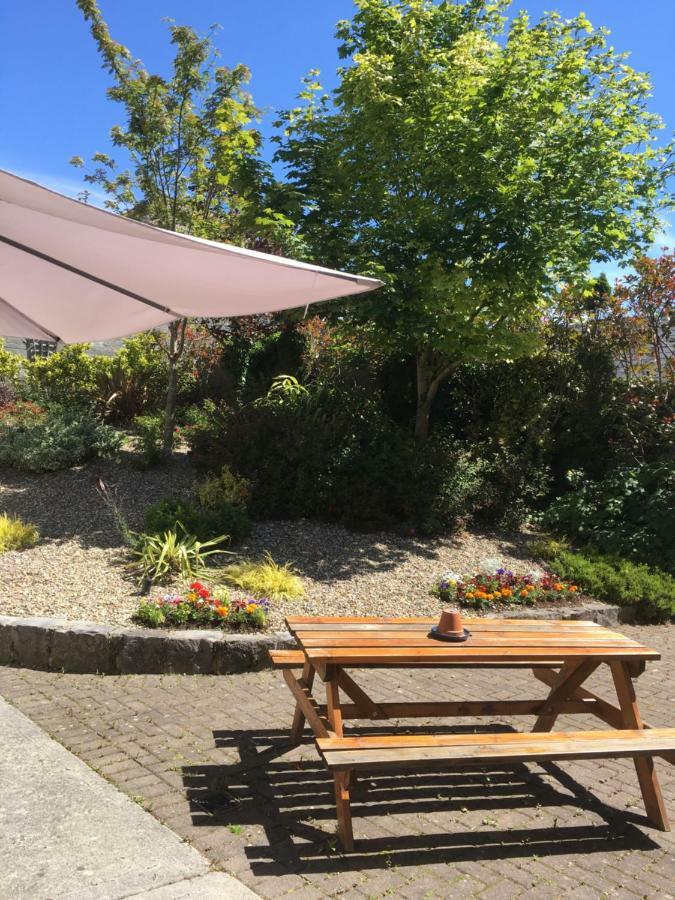 골웨이 Amber Hill B&B 외부 사진