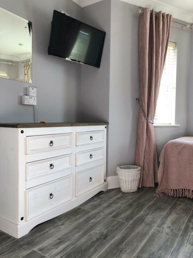 골웨이 Amber Hill B&B 외부 사진